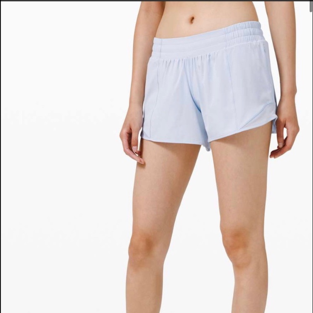 Lululemon Hotty Hot II 4’